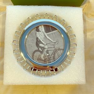 Kate Spade x Lenox Round Silver Picture Frame